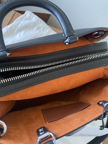 Jacquard textil Coach Rogue in Signature - Imagen 8 de 8