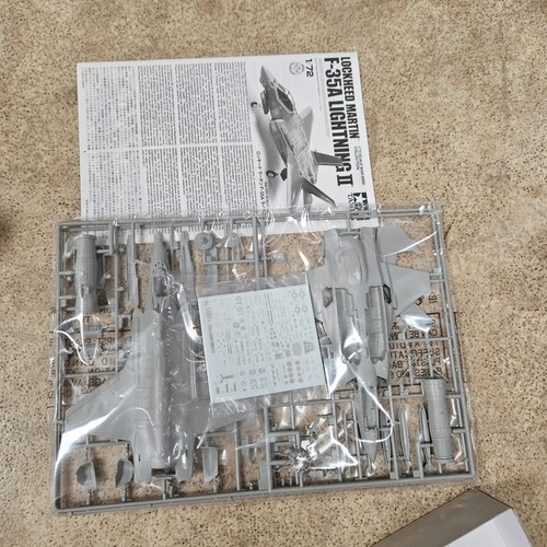 TAMIYA 1/72 LOCKHEED MARTIN F-35A Lightning II 60787 Open Box Sealed Parts - Picture 7 of 7