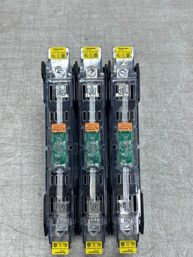 Portafusibles Bussmann Clase R RM60030-3CR, 3 polos, 600 Vac con cubierta CVRI-RH-60030 - Imagen 1 de 19