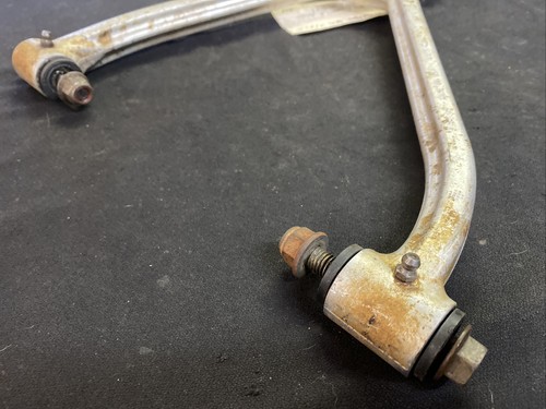 2007 CAN AM OUTLANDER OUT LANDER 800 LEFT FRONT UPPER CONTROL ARM 706200641 - Bild 5 von 5