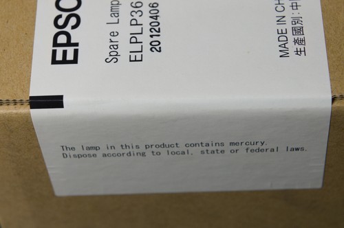 GENUINE OEM EPSON ELPLP36 Projector Lamp Bulb assembly PowerLite S4 EMP-S42 EMP - Picture 2 of 3