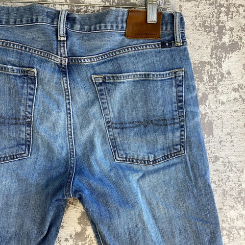 Lucky Brand Mens Denim Jeans 32 x 30 Straight Leg Light Wash Mid Rise 5 Pocket - Picture 9 of 14