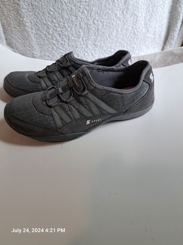 Skechers S Sport Shoes F132-5 Womens Size 5.5 Grey Slip On Lightweight Memory Fo - Picture 2 of 9