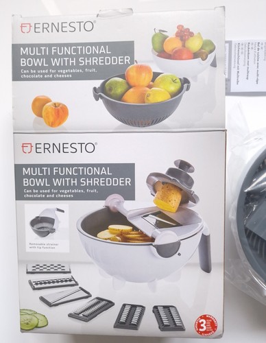 Ernesto Multi Functional Shredder with Bowl and Attachments, Fruits Chocolate - Picture 3 of 7