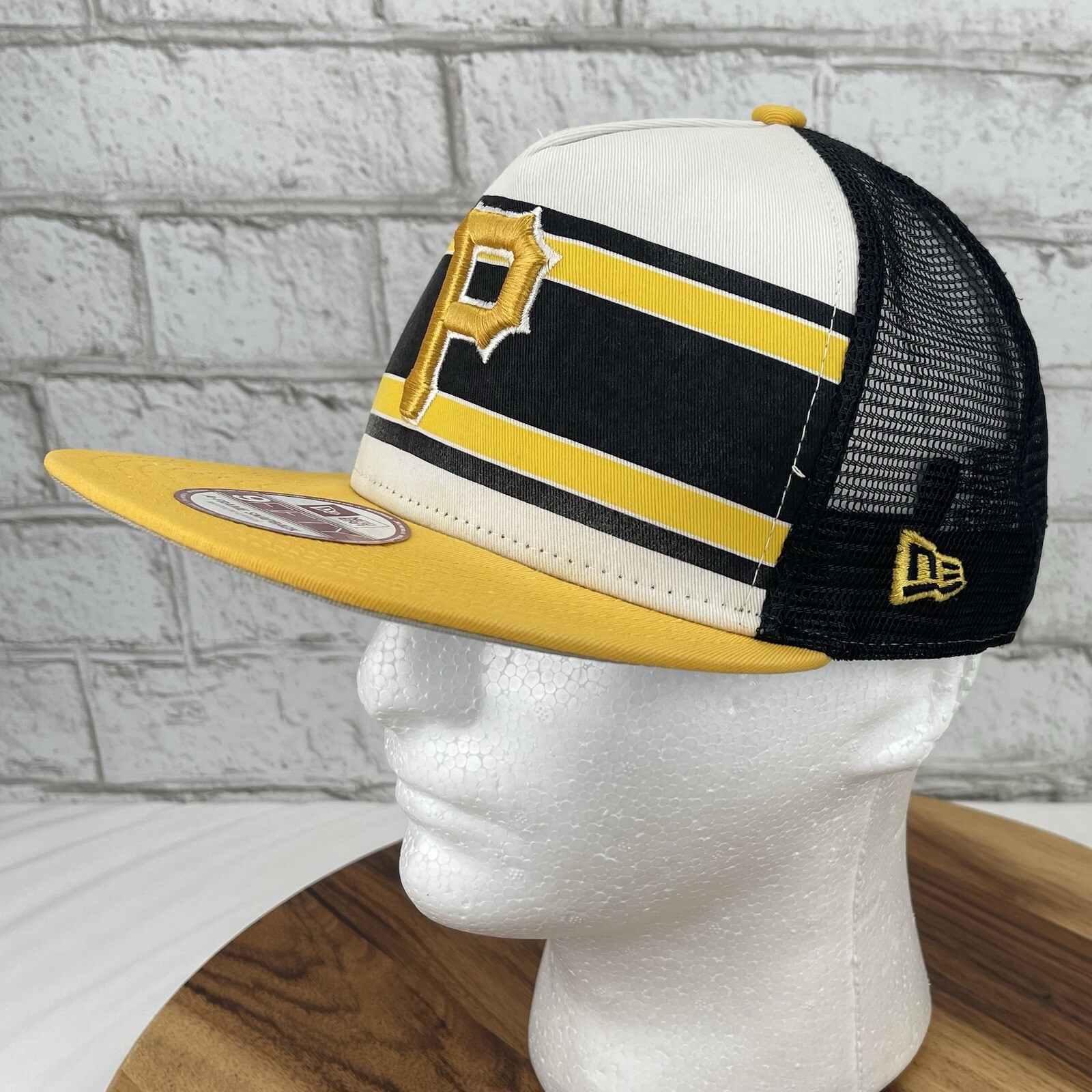 Pittsburgh Pirates New Era 9Fifty A-Frame Snapback M/L Trucker Hat Cap