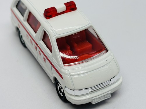 Tomica Tomy 87-3-1 Toyota Estima Ambulance - Made In Japan - Picture 9 of 16