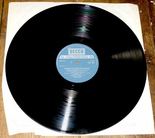 THIN LIZZY ~ SHADES OF A BLUE ORPHANAGE ~ FULLY SIGNED UK VINYL LP UACC DEALER - Picture 10 of 12