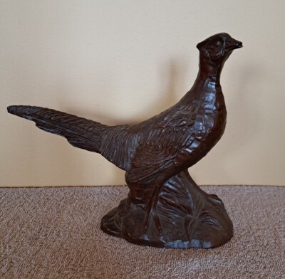 Vtg Handcrafted Pheasant Bird Figurine Crushed Pecan Shell Red Mill Mfg 1980 USA