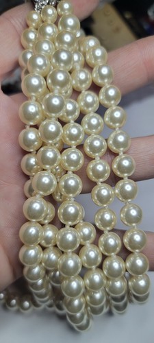  80s Jacqueline Kennedy Simulated Pearl  & Swarovski Crystal Necklace, 17", A5 - Imagen 5 de 7