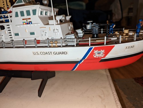 Guardia Costera de los Estados Unidos modelo RC barco NKOK 30 pulgadas x 7 pulgadas carga/batería remota - Imagen 8 de 24