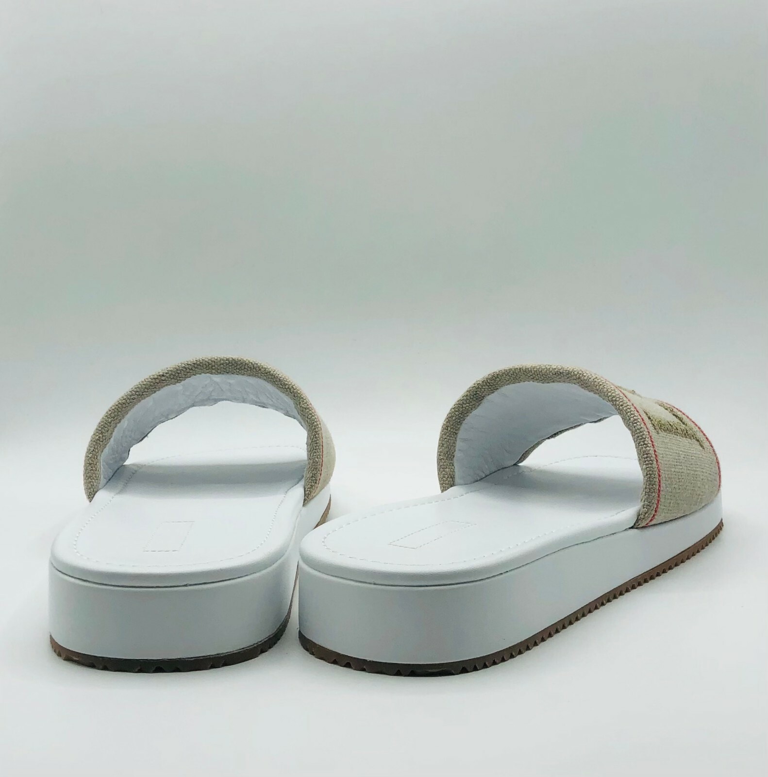 $450 Loewe Men's Natural Logo Embroidered Pool Slide Sandals 44/US 11 M000379X06 | eBay