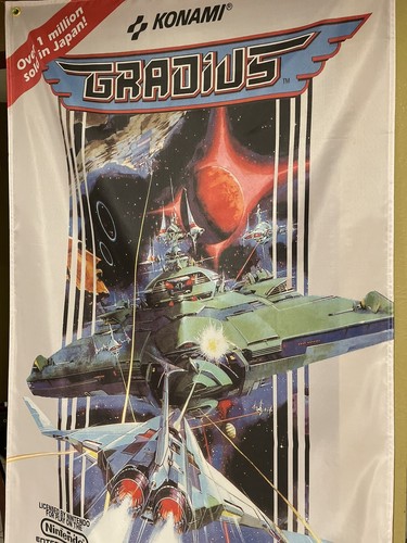 Cartel Gradius Nintendo NES 5 pies caja arte bandera 1986 Konami SHMUP Shooter - Imagen 3 de 3