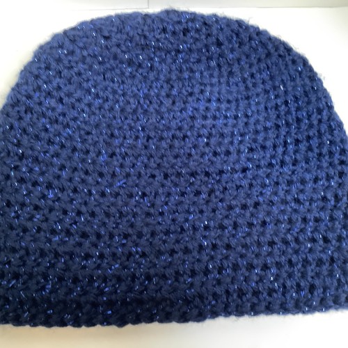 Handgehäkelte Nabel blau mit Glitzer Beanie Mütze Winter 16" Umfang  - Bild 1 von 4