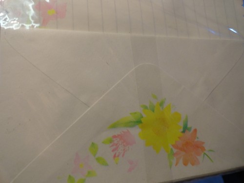 Vintage 70's Stationery Set 16 Yellow & Pink Floral Print Sheets + 6 Envelopes - Picture 3 of 3