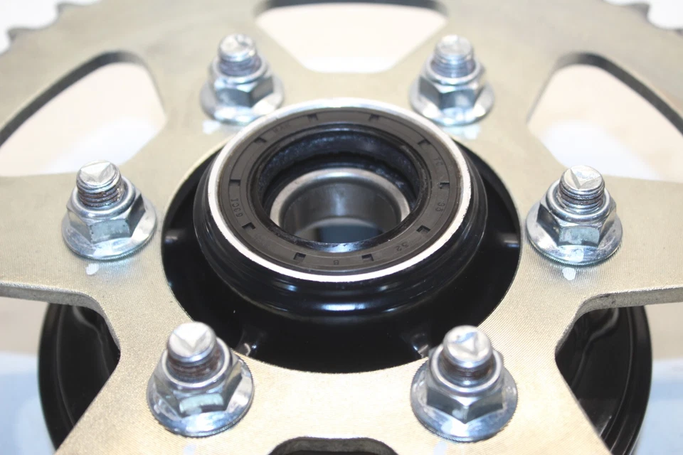 CF MOTO 650NK 2022 2023 buje de rueda trasera y propulsor 46T Choho OEM Foto 4 de 4