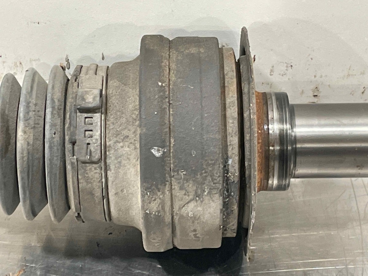 2014 MERCEDES GLK250 OEM Right Left Rear CV Axle Shaft