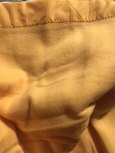 NEW CHATHAM VIBRANT YELLOW BLANKET 72X90 SATIN TRIM - Picture 11 of 15