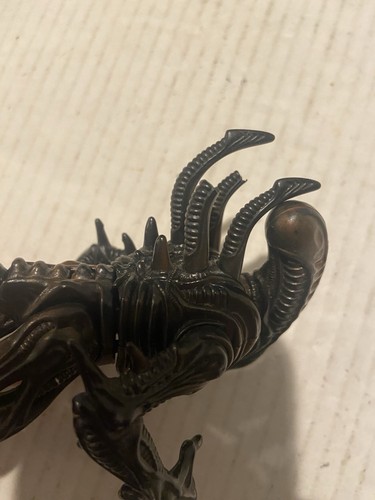 Figuras de acción de colección Aliens Kenner 1992 Bull Gorilla Snake Xenomorph funcionando - Imagen 9 de 24