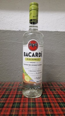 Bacardi Pineapple 0,7l 32% Vol. Neu Originalverschlossen