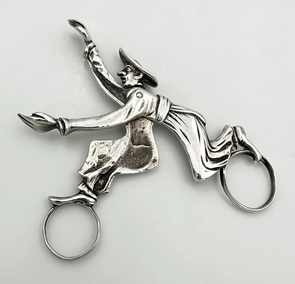 ANTIQUE NOVELTY RUNNING FRIAR SUGAR TONGS STERLING SILVER POSSIBLY AMERICAN - Image 3 of 4