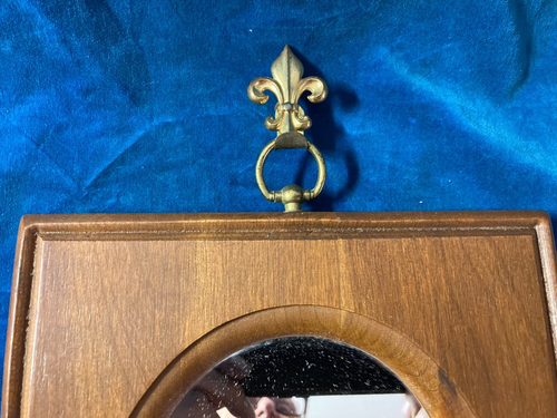 Percha o gancho de pared vintage de latón Pasillo De Lis, imagen, espejo 1,25” x 2” - Imagen 4 de 4