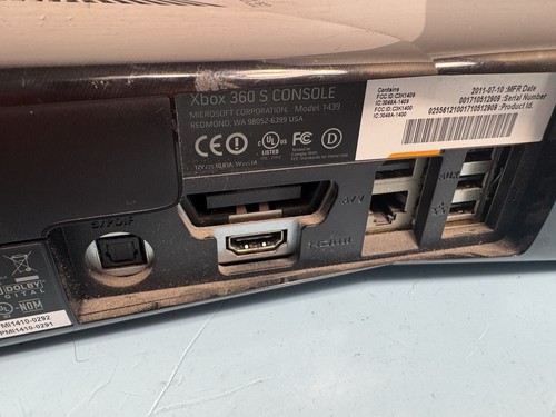 Microsoft Xbox 360 S Slim Console 250GB With 2 Controllers & Xbox Kinect - WORKS - Picture 9 of 11