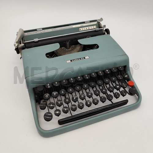 Machine À Écrire OLIVETTI LETTRES 22