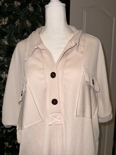 Bucket List Cream Oversized Boxy Short Sleeve Pullover Top, Women's Size Small - Picture 3 of 12