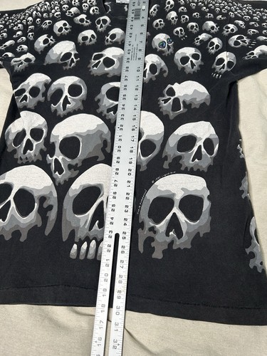 Vintage 1992 Liquid Blue Chris Pinkerton Skull Pile Travis Scott T-Shirt Large - Picture 8 of 8