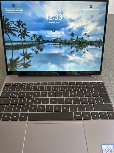 Huawei MateBook 13 (2020) - Ryzen 5, 8GB RAM - Buen estado + cargador - Imagen 3 de 5