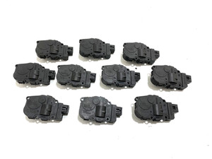 BMW 7er F01 Stellmotor Heizung Klima Lüftung K9749005 II AUDI VW Mercedes Volvo