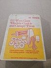 Vintage Sears Fun Gun 82505 Electric Cookie& Canapé Press W/ Book WORKS!