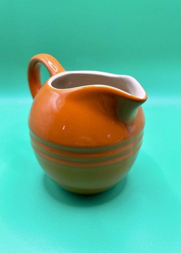 Le Creuset Volcano ๐ Orange Pitcher Jug Stoneware Small Rare EUC Cream - Picture 22 of 24
