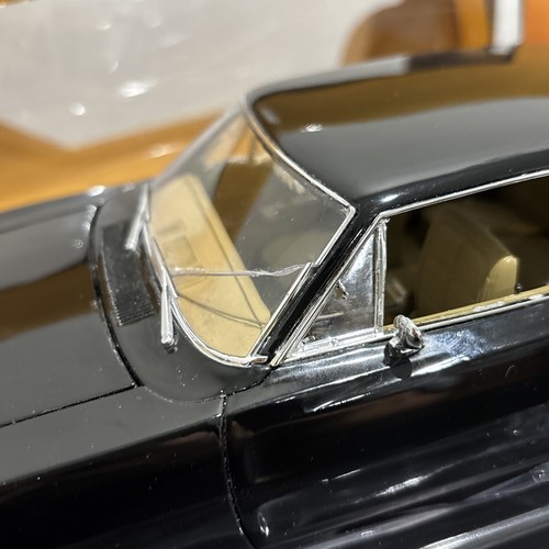 AutoWorld Dukes Of Hazzard Happy Birthday General Lee 1969 Dodge Charger DAMAGED - Picture 11 of 12
