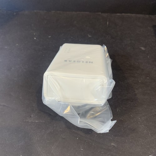 NETGEAR Powerline WiFi PLW1000-100NAS 1000 Mbps Wi-Fi New Open Box - Picture 11 of 15