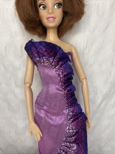 Disney Hercules Megara bambola moda classica 11,5” vestito viola senza scarpe - Foto 2 di 11