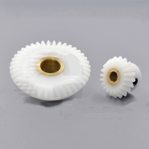 Modulo 1 Ingranaggio Conico POM Plastica 90° 1:2 Accoppiamento 20/40 Denti Ingranaggio Mitra Precisione - Foto 7 di 16