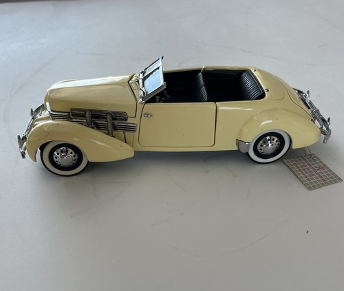FRANKLIN MINT 1937 CORD 812 PHAETON COUP 1:24 SCALE DIE CAST - Picture 8 of 10