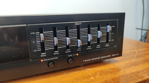 Sony SEQ-411 Stereo Graphic Equalizer with 7 Band Spectrum Analyser *See Video* - Picture 7 of 13