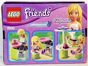 LEGO (3930) Friends: Stephanie's Outdoor Bakery New Sealed Retired Girls City