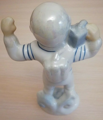 Limited Astronaut Gagarin Cosmos Porcelain Hand Made Satellite Space Radio - Picture 6 of 7