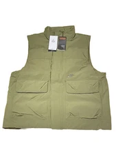 Nike Sportswear Tech Pack Therma-FIT Gilet Vest Green DQ4304-378 Size Medium