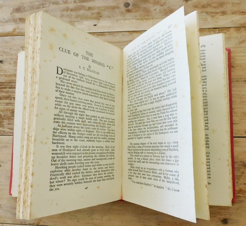 Fifty Amazing Secret Service Dramas by Dr A. K Graves, Odhams Press 1937 - Picture 4 of 8