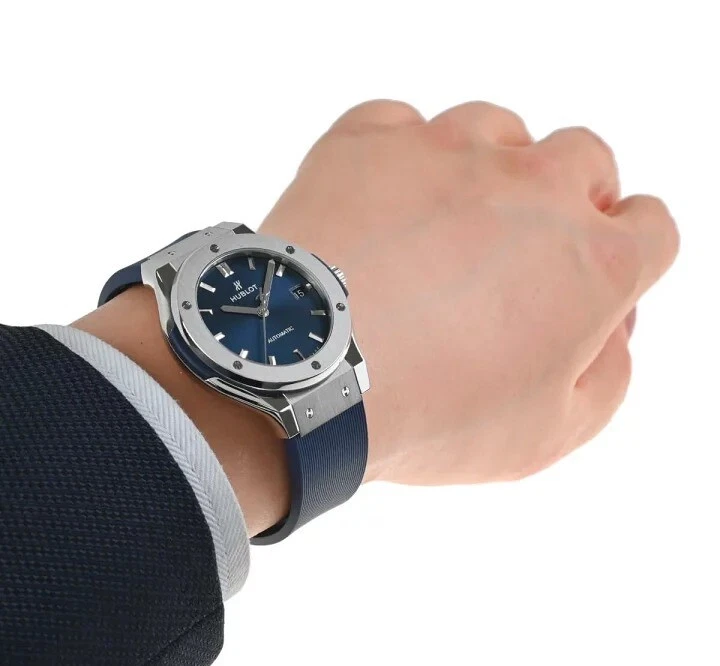 Hublot — Hublot Classic Fusion Titanium Blue - 565.NX.7170.RX