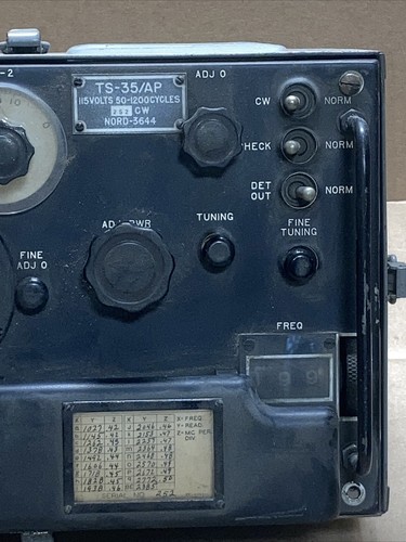 VINTAGE MILITARY RECEIVER/TRASMITTER USA MADE - Picture 3 of 9