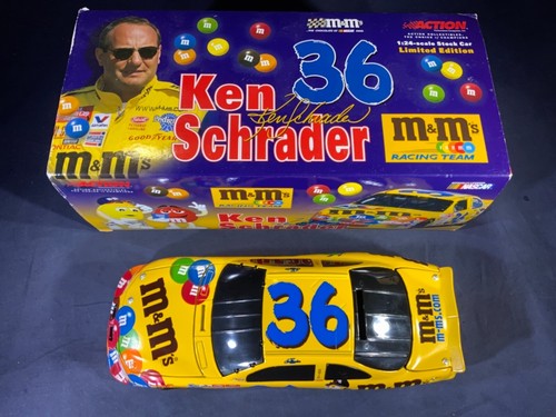 W7-64 KEN SCHRADER #36 M&M’S - BANK - 2001 GRAND PRIX - Picture 5 of 7