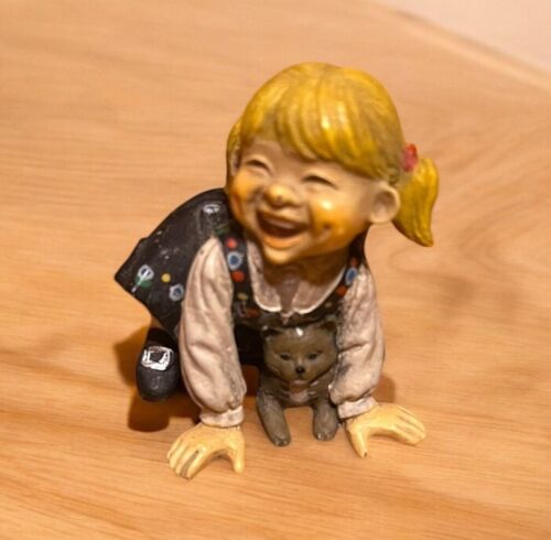 Candy Designs, Norway~Girl Boy Kittens Hand Painted Resin Figurines~ READ - Picture 2 of 3