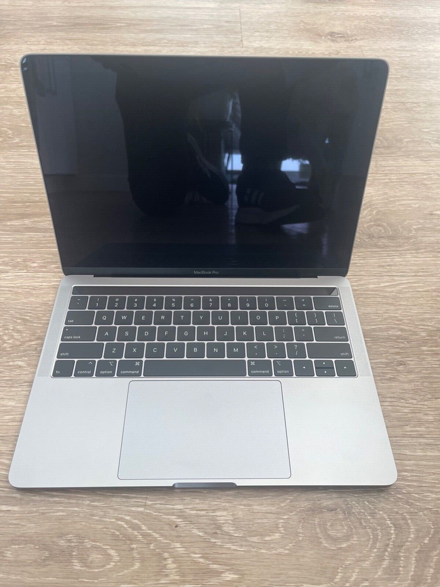Apple MacBook Pro 13 Apple MacBook Pro 13
