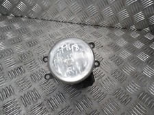 2012 GENUINE TOYOTA PRIUS FRONT RIGHT DRIVER SIDE FOG LIGHT LAMP