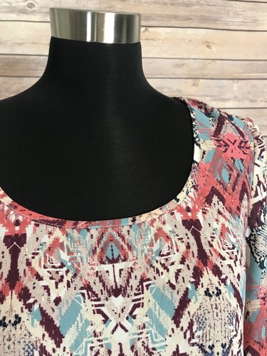 HeartSoul Azteken Tribal Print Top Bluse mit offenem Rücken Design, Größe Small - Bild 3 von 7